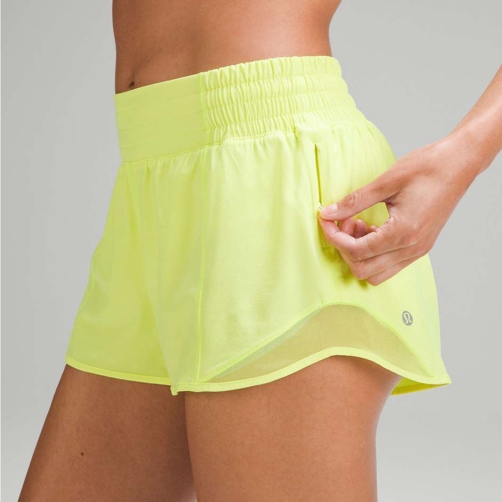Lululemon Hotty Hot High-Rise Lined Short 2.5" - Electric Lemon SZ 10